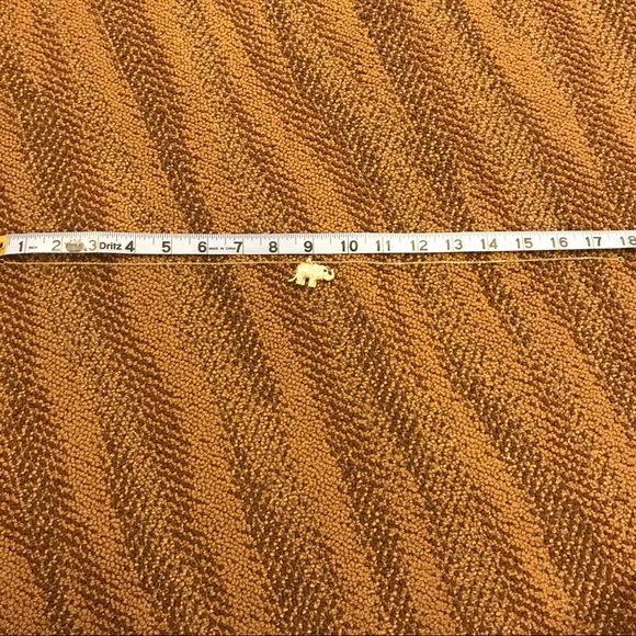 Elephant pendant necklace - Picture 2 of 3